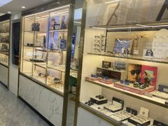 -世纪大明眼镜·蔡司授权店(武昌旗舰店)