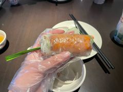 -大头虾越式风味餐厅(光明广场店)