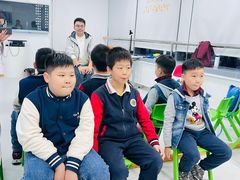 -蓝话筒·少儿成人演讲口才·主持朗诵·戏剧表演(大华第一坊店)