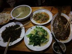 -漁耕小厨农家院(武当山店)