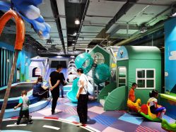 -利奥梦幻主题乐园(爱琴海购物公园店)