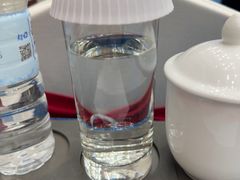 -广东大厦酒店(广州北京路步行街纪念堂地铁站店)