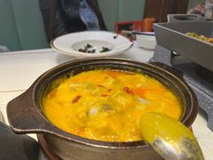 -阿瓦山寨·湘菜现炒·剁椒鱼头王(咸阳总店)