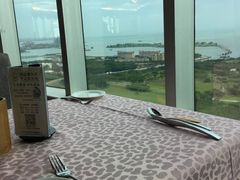 -黄金海景大酒店-旋转餐厅