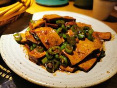 皇帝椒炒香干-吃饭皇帝大(合生汇店)