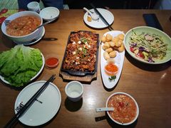 -吕氏疙瘩汤·海鲜新鲁菜(海州利群店)