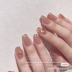 -Pink You美甲洗眉纹绣定制中心