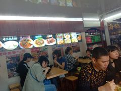 大堂-老闽味沙茶面·姜母鸭(传承35年曾厝垵店)
