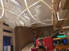 -苏州汇融广场假日酒店