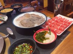 -沸炉重庆老火锅(军事博物馆店)