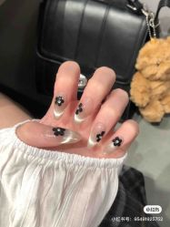 -尤米一站式美甲美睫