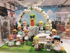 -泡泡玛特POPMART(国金街店)
