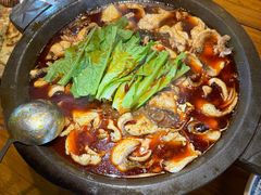 -都江堰石锅鱼