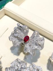 -恒阳珠宝·高级定制镶嵌·天然彩宝·天然钻石(南京西路店)