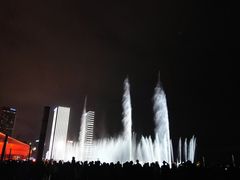 -东港音乐喷泉广场