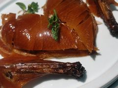 精品烤鸭-悦江(梅奔中心店)