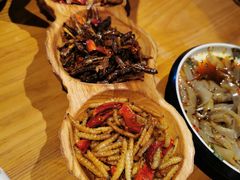 -隔壁老王·家常云南菜(花巷店)