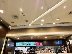 大堂-肯德基(南京高铁1店)