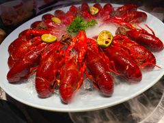 -沪小胖小龙虾(淮海中路旗舰店)