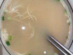 -古都历食南京菜·烤鸭·鸭血粉丝·汤包(南京博物院店)