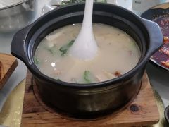 -洪平血旺椒麻鸡雅鱼饭店(熊猫大道店)
