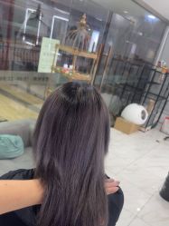 -镁连社·美联社