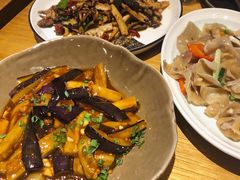 -十三式重庆江湖菜(金茂览秀城店)