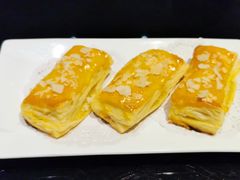 榴莲酥-高第街56号港式餐厅(和平路店)