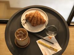 -red donkey coffee