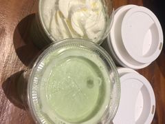 -星巴克(重庆火车北站北广场II店)