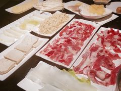 -唯爱KTV聚会餐厅(仙林东城汇店)