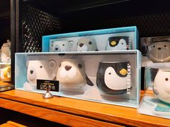 -星巴克(上海虹桥新天地二店)