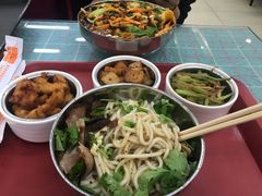 -红鼻子桂林米粉(金唐新光界店)
