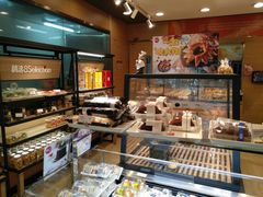 面包甜点陈列柜-85度C(上海兰溪二店)