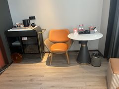 -朵兰达V酒店(成都春熙路太古里国金中心店)