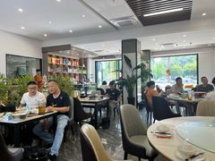 -洪平血旺椒麻鸡雅鱼饭店(熊猫大道店)
