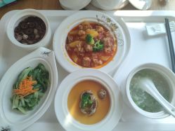 -菁幼月子会所(儿童医院店)