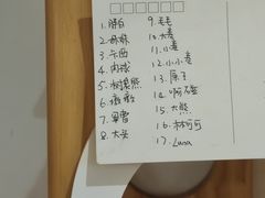 -有猫主题·治愈系猫咖(曾厝垵店)