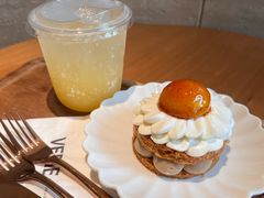 -VERIE BAKEHOUSE