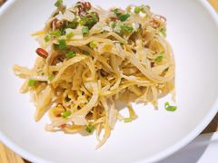 香葱拌笋衣-小大董·烤鸭(五棵松店)