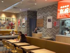 用餐区-遇见小面(站西路店)