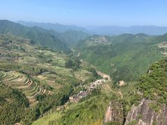 -南尖岩