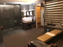 -张家港金凤凰度假村温泉