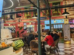 -大食代美食广场(上海中心店)