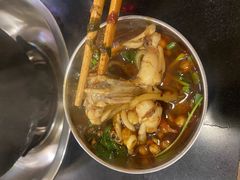 -鸿顺老铁锅美蛙鱼府(解放碑店)