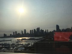 -青岛海尔洲际酒店