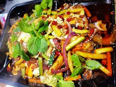 -干老庆贵州留一手烤鱼·地摊火锅(财经大学店)
