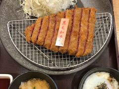 -牛カツ京都勝牛(河原町蛸薬師店)