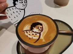 -潮一不贰·法式甜品·生日蛋糕·西式简餐(外滩店)