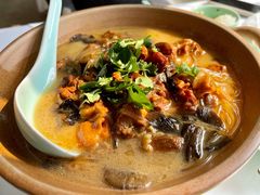 小鸡炖榛蘑-止观小馆·辽河口渔家菜(王府井店)